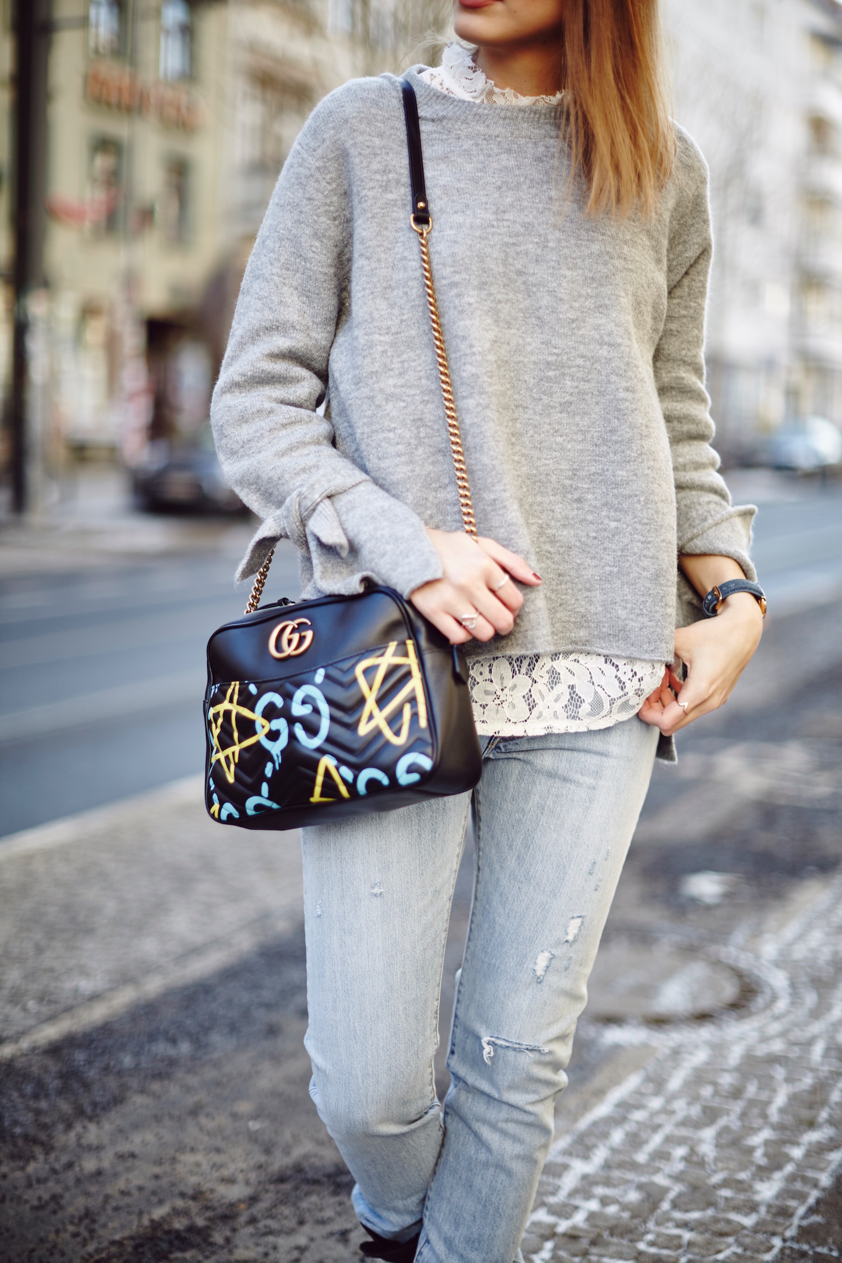 sue_loves_nyc_fashion_week_berlin_gucci_ghost_closed_mantel_Levi's_501_Skinny_SuelovesNYC_Susan_Fengler_04