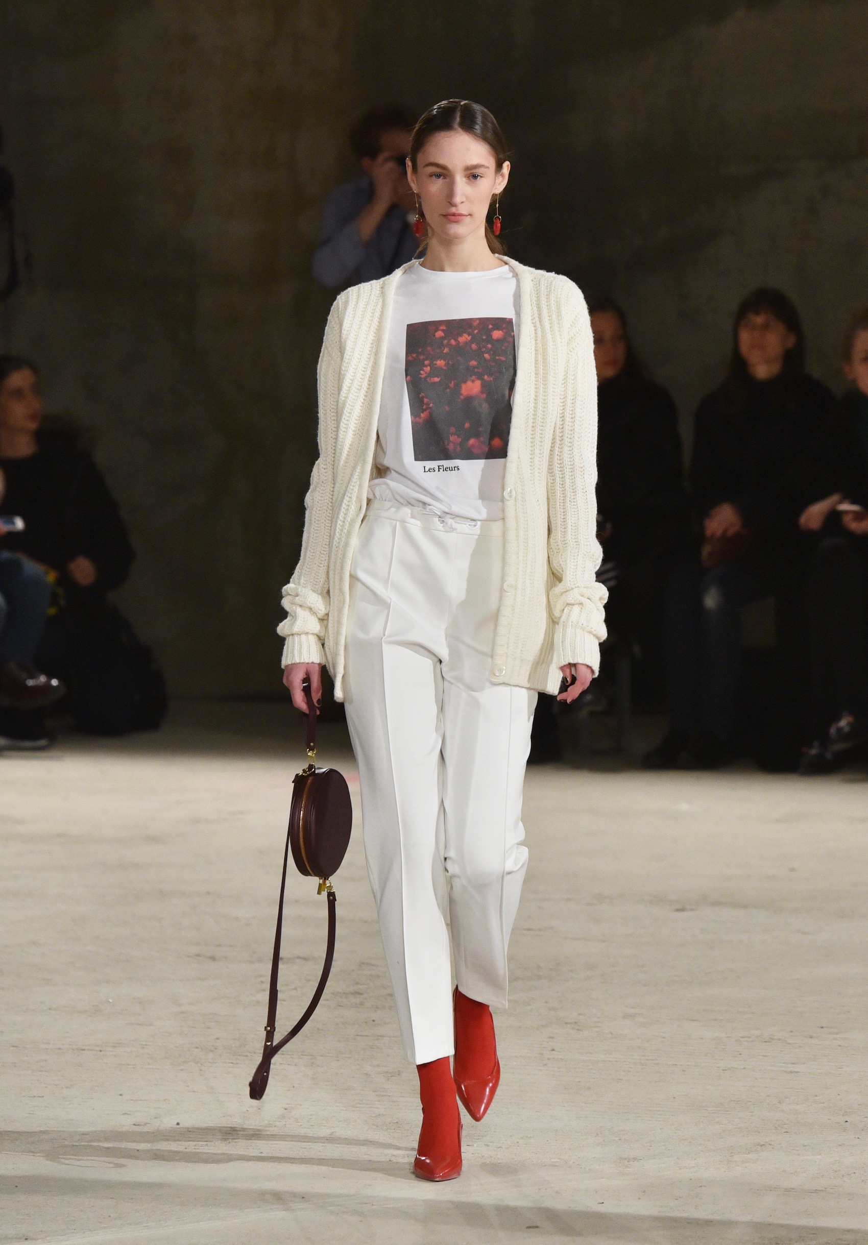 suelovesnyc_sue_loves_nyc_sleek_hair_berlin_fashion_week_beauty_news_beautynews_beautytrends_susan_fengleraw-2017_fashion-week-berlin_DE_malaikaraiss-1 (1)
