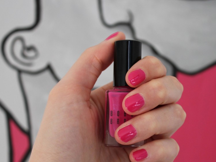 Bobbi-Brown-Nagellack-Pink-Valentine