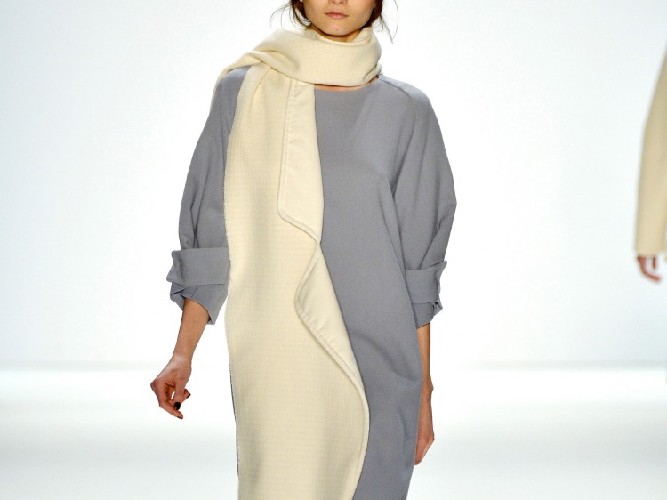 aw-2014_fashion-week-berlin_DE_vladimir-karaleev_42775