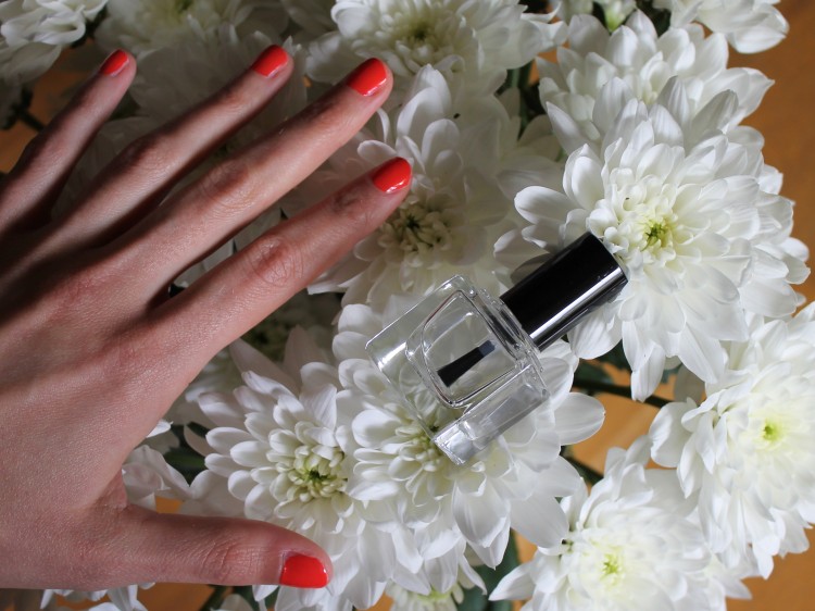 nagellack_haltbar_haelt_laenger_ueberlack_nagellack_tipp