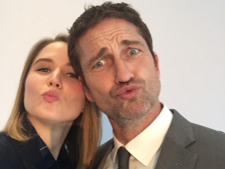 selfie_gerard_butler