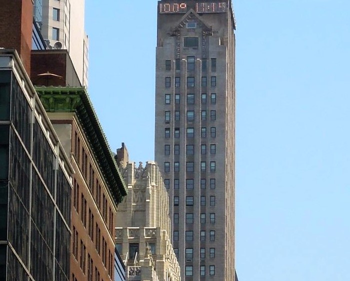 august_new_york_wasserrutsche