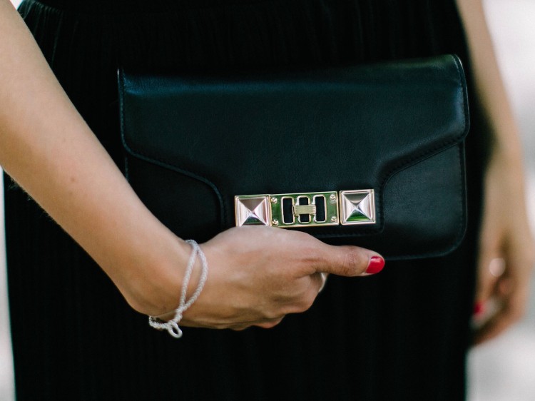 fashion blogger offene taschen tasche instagram outfit post susan fengler suelovesnyc