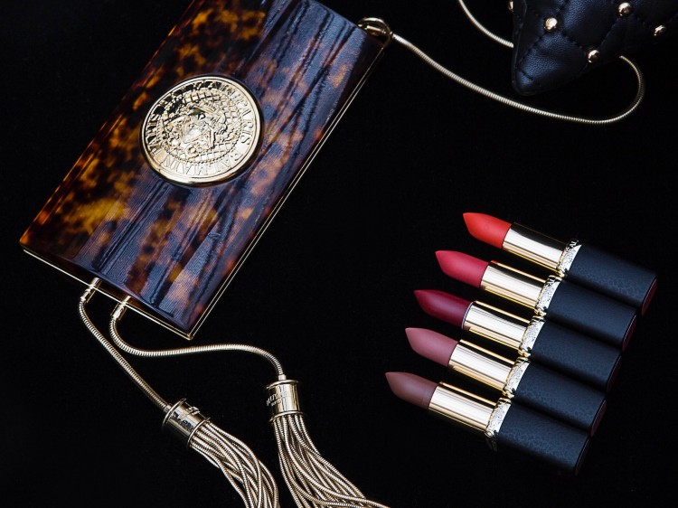 suelovesnyc_beauty_blog_susan_Fengler_loreal_paris_x_balmain_paris L'Oréal Paris x Balmain Paris Kooperation Lippenstifte
