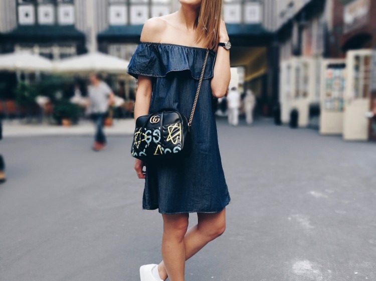 suelovesnyc_susan_fengler_berlin_blog_hamburg_neue_plaene_plane_outfit_jeanskleid_vero_moda_puma_basket_heart_offshoulder_jeanskleid neue pläne
