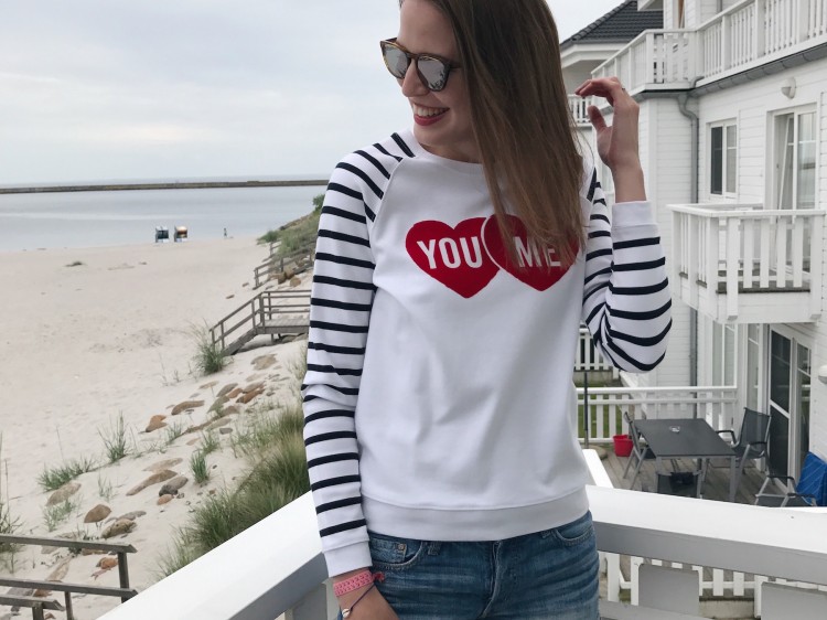 suelovesnyc_blog_susan_fengler_ostseeresort_olpenitz_strandhaus_libelle_zoe_karssen_sweatshirt_you_me Junggesellinnenabschied