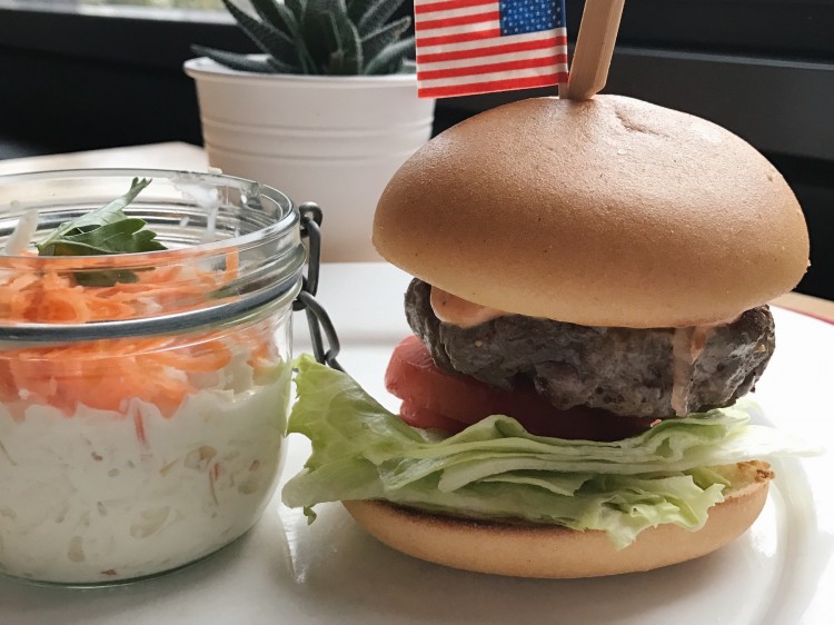 trude hamburg glutenfreie hamburger suelovesnyc_blog_susan_fengler_hamburg_trude_hamburg_glutenfreie_hamburger_burger_glutenfrei_hamburg