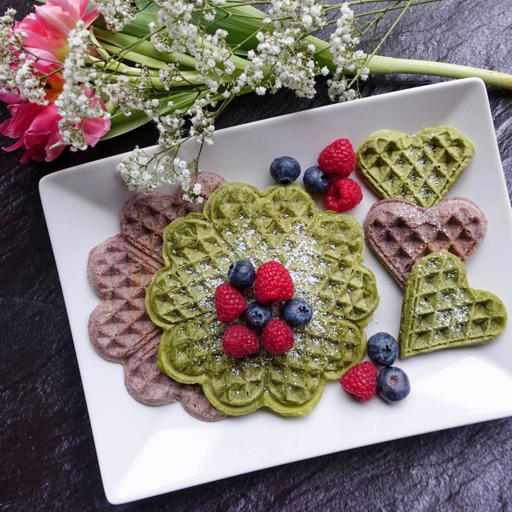 Suelovesnyc | Rezept: Bunte glutenfreie Waffeln für den Osterbrunch Suelovesnyc | Rezept: Bunte glutenfreie Waffeln für den Osterbrunch