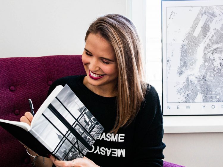 Kalender für 2019 suelovesnyc_weekly_update_juniqe_kalender_2019_wandkalender_2019
