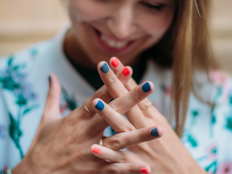 Rainbow Nails Nagellack-Trend suelovesnyc_rainbow_nails_nagellack_trend_susan_fengler_1
